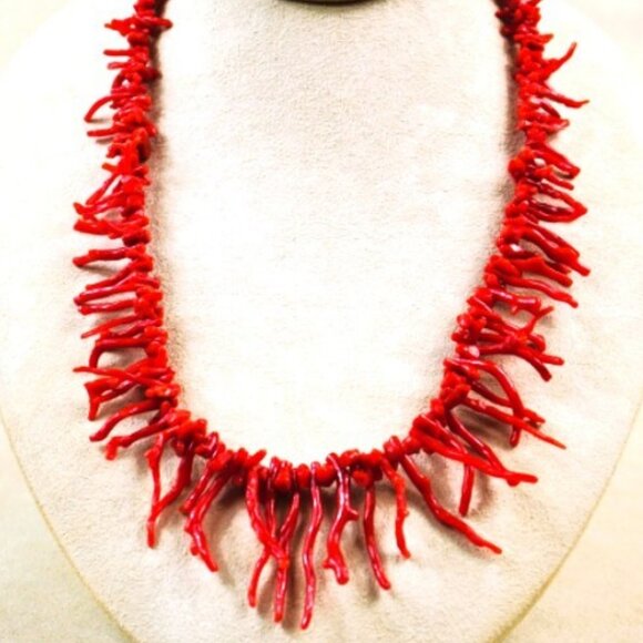 Natural Mediterranean Branch Coral Necklace - Picture 2 of 4